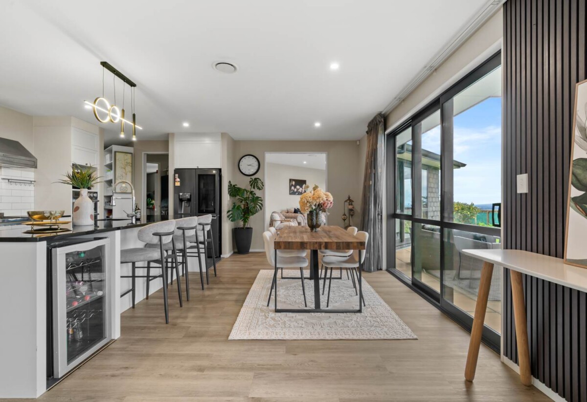 Elevated Lifestyle with Breathtaking Views, 155 Pratts Road, Ramarama, Auckland