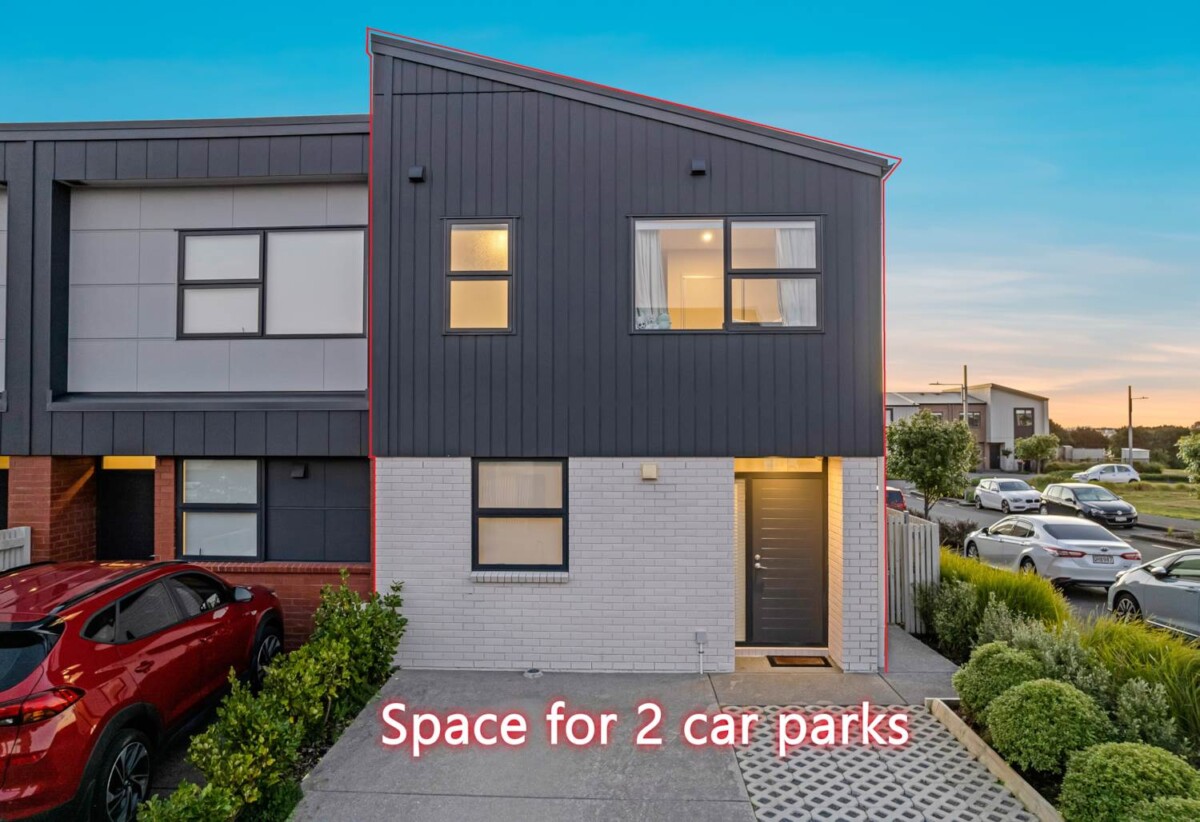 16 Magnetite Lane, Flat Bush, Auckland