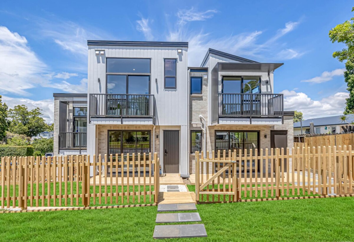Price Slashed for Immediate Possession, 2B Wynn Place, Howick, Auckland