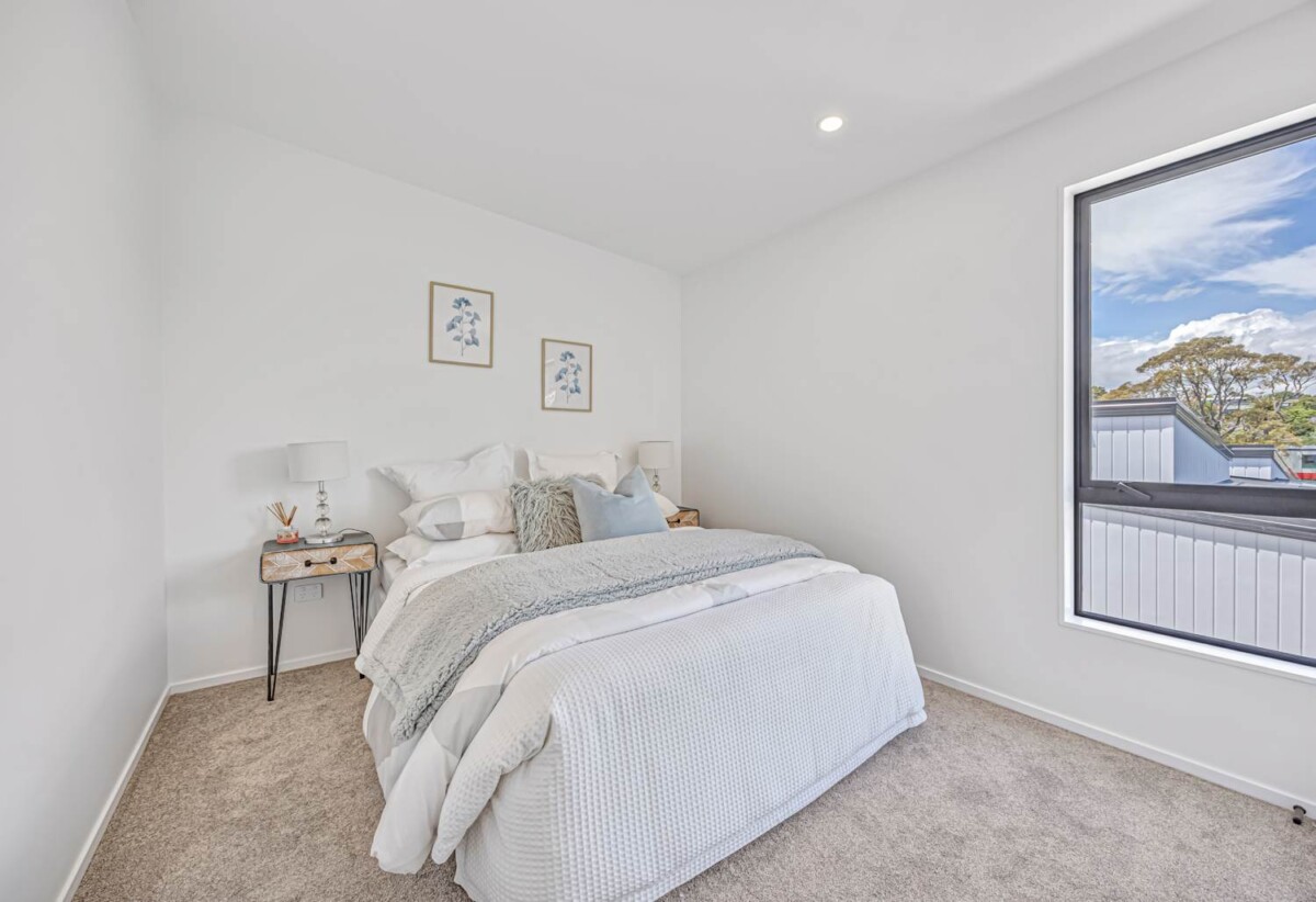 Price Slashed for Immediate Possession, 2B Wynn Place, Howick, Auckland