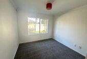 3 bedrooms 2 bathrooms house, GARAGE NOT INCLUDED, No Pets, 116 Burswood Drive, Burswood, Auckland, available now