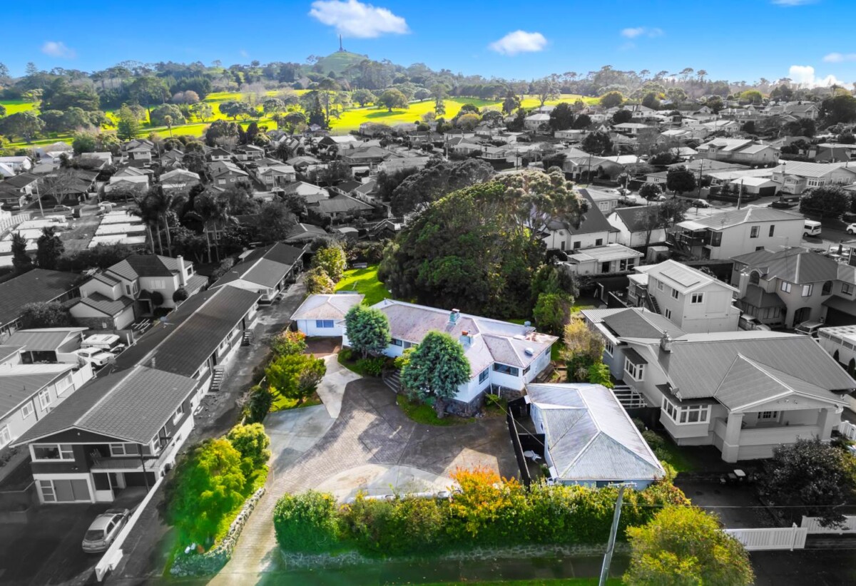 RC for 12 homes in council process, 24 Tawa Road, Onehunga, Auckland