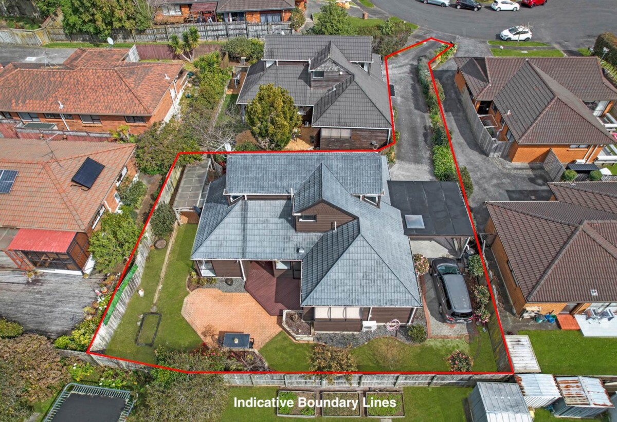 2/30 Eastridge Court, Northpark, Auckland