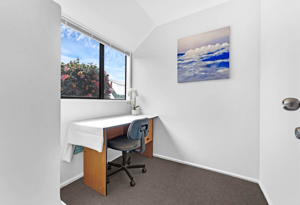 2/30 Eastridge Court, Northpark, Auckland