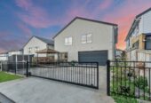 7 beds house with 2 bedroom granny & 2 kitchens, 15 Uru Drive, Flat Bush, Auckland