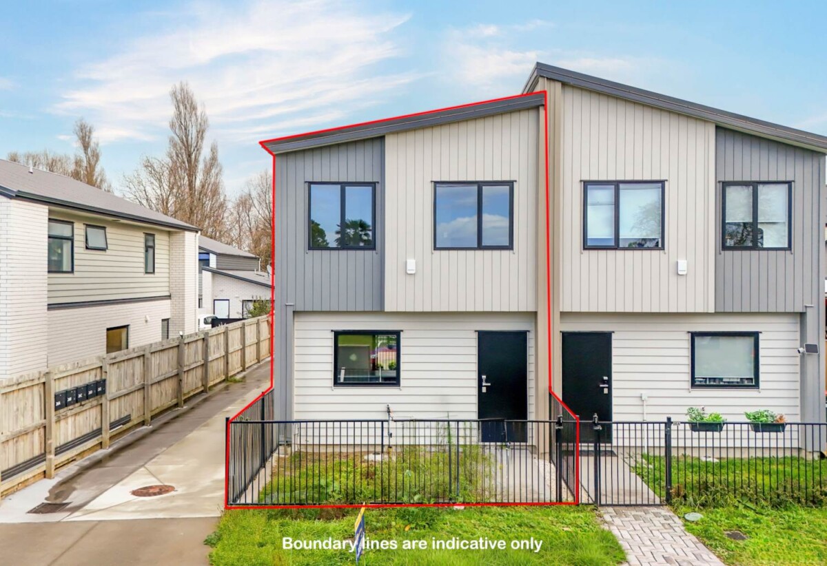 Last one left to buy, Lot 2/26 Alamein Road, Panmure, Auckland