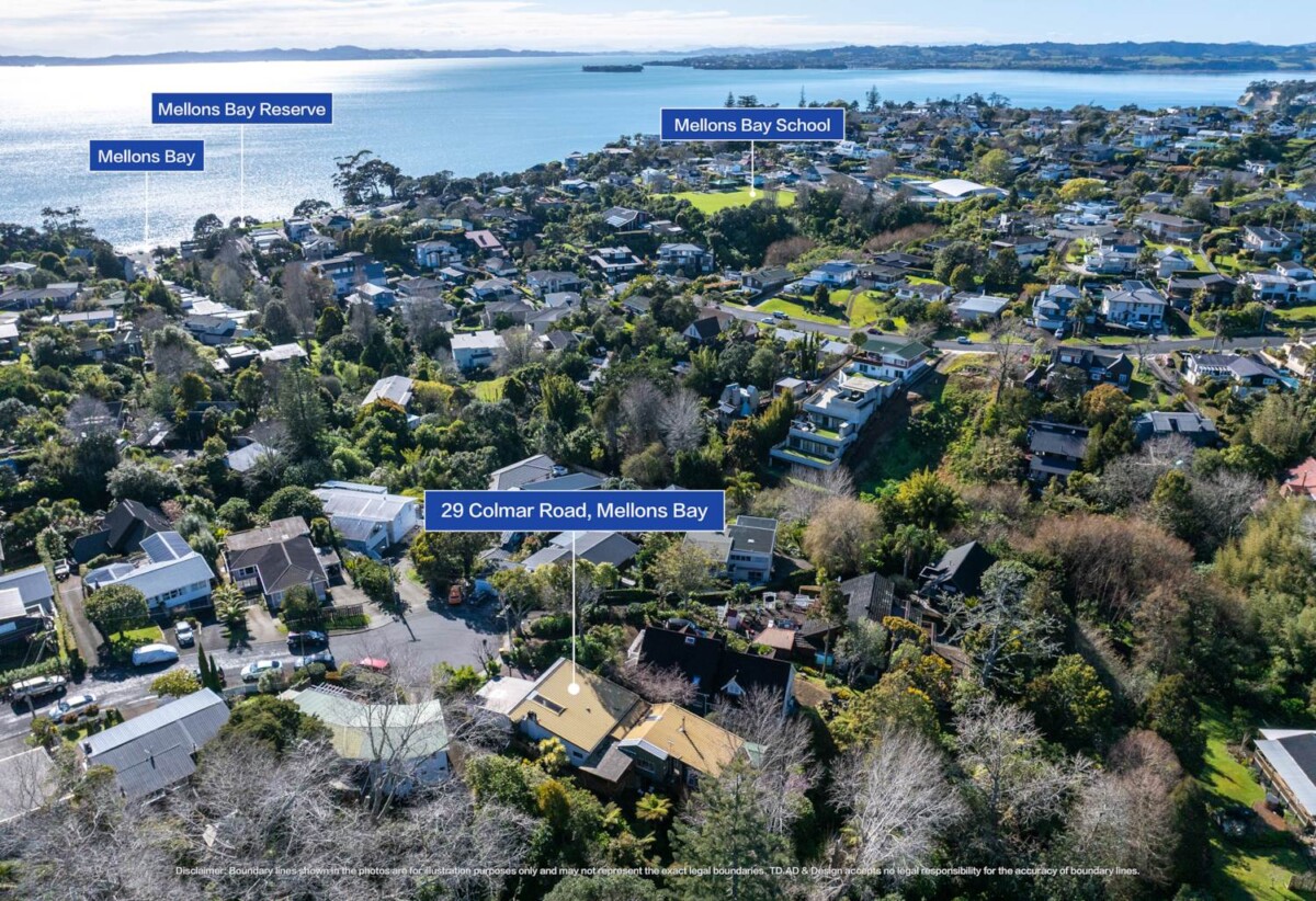 Macleans College, 4 beds 2 baths house with double garage on 1305m2 section, close to beaches, schools, shops, 0.5 km to Mellons Bay School, 1.1 km to Macleans College, 1.4 km to Bucklands Beach Intermediate, 29 Colmar Road, Mellons Bay, Auckland