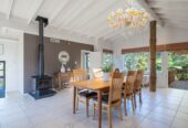 Macleans College, 4 beds 2 baths house with double garage on 1305m2 section, close to beaches, schools, shops, 0.5 km to Mellons Bay School, 1.1 km to Macleans College, 1.4 km to Bucklands Beach Intermediate, 29 Colmar Road, Mellons Bay, Auckland