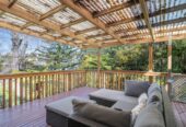 Macleans College, 4 beds 2 baths house with double garage on 1305m2 section, close to beaches, schools, shops, 0.5 km to Mellons Bay School, 1.1 km to Macleans College, 1.4 km to Bucklands Beach Intermediate, 29 Colmar Road, Mellons Bay, Auckland