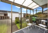 VENDOR CASHING UP – MUST BE SOLD, 4/57 Moana Avenue, One Tree Hill, Auckland