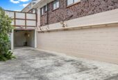 VENDOR CASHING UP – MUST BE SOLD, 4/57 Moana Avenue, One Tree Hill, Auckland