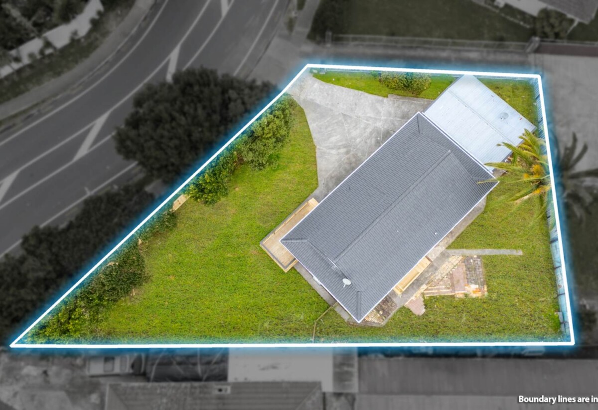 Fully renovated, 84 Ferndown Avenue, Papatoetoe, Auckland