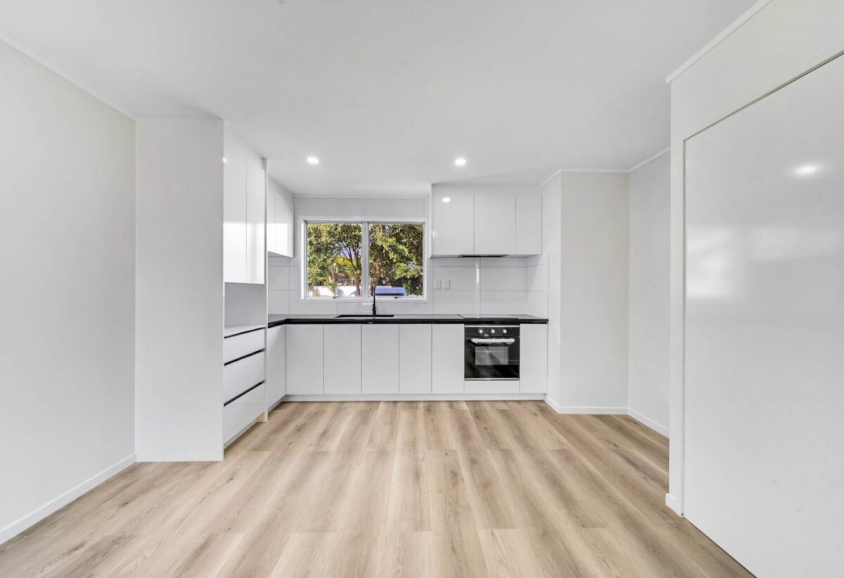 Fully renovated, 84 Ferndown Avenue, Papatoetoe, Auckland