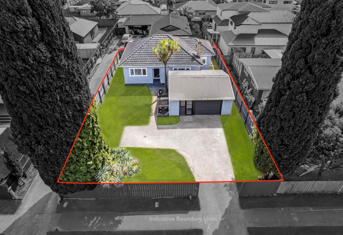 Fully Renovated, 124 Old Wairoa Road, Papakura, Auckland