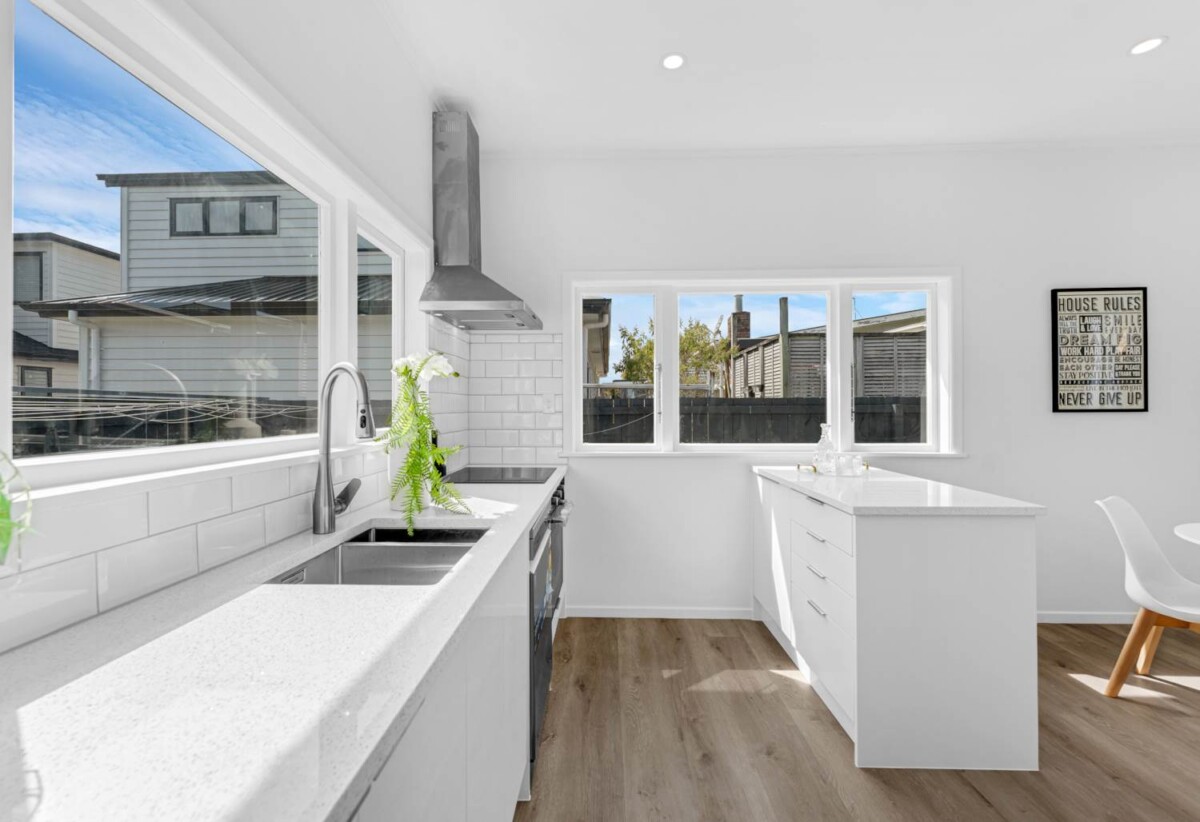 Fully Renovated, 124 Old Wairoa Road, Papakura, Auckland
