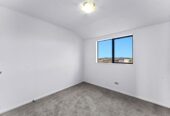 Renovated, 2-11 Hatfield Place, Albany, Auckland