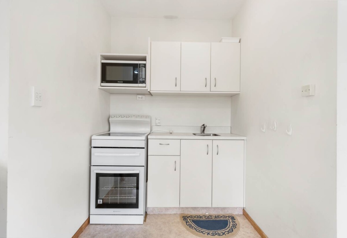 A Rare Do-Up with Scale, Charm and Waterview, 34B Watene Road, Mt Wellington, Auckland
