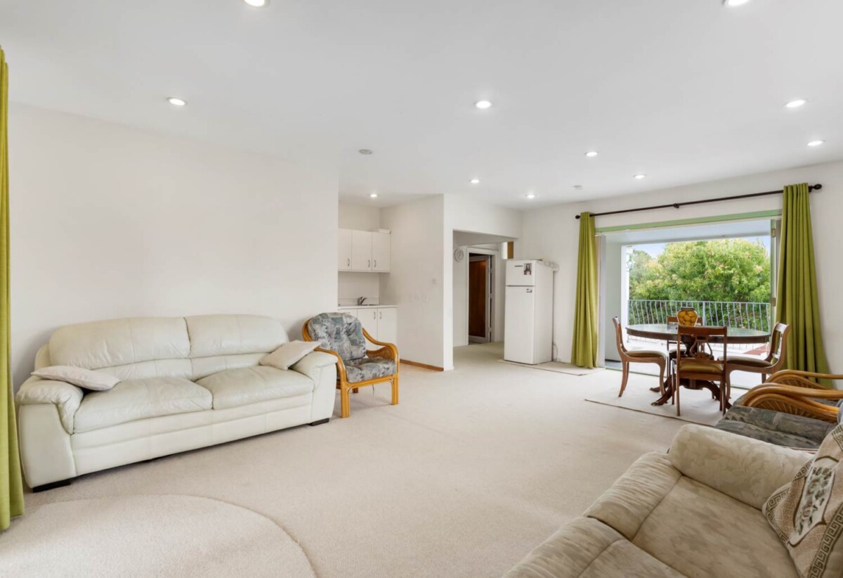 A Rare Do-Up with Scale, Charm and Waterview, 34B Watene Road, Mt Wellington, Auckland