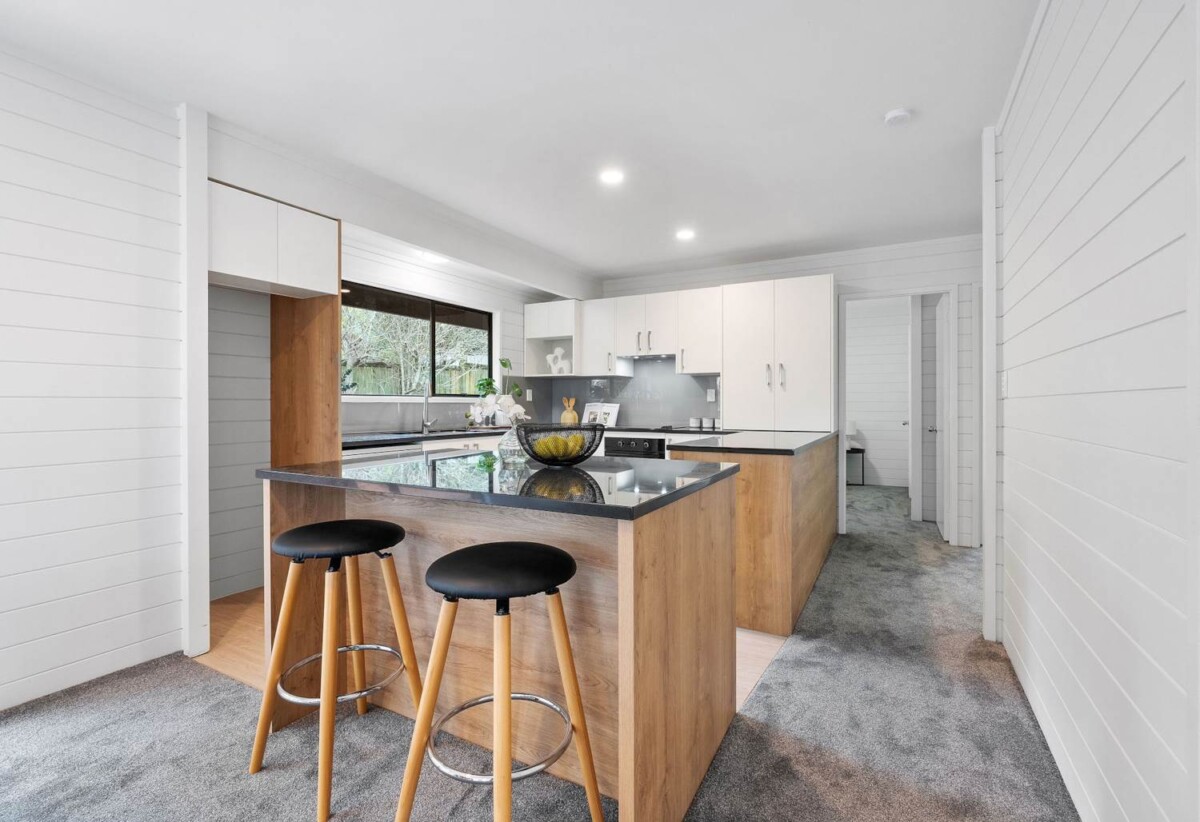 Renovated, 10 Outlook Road, Greenhithe, Auckland