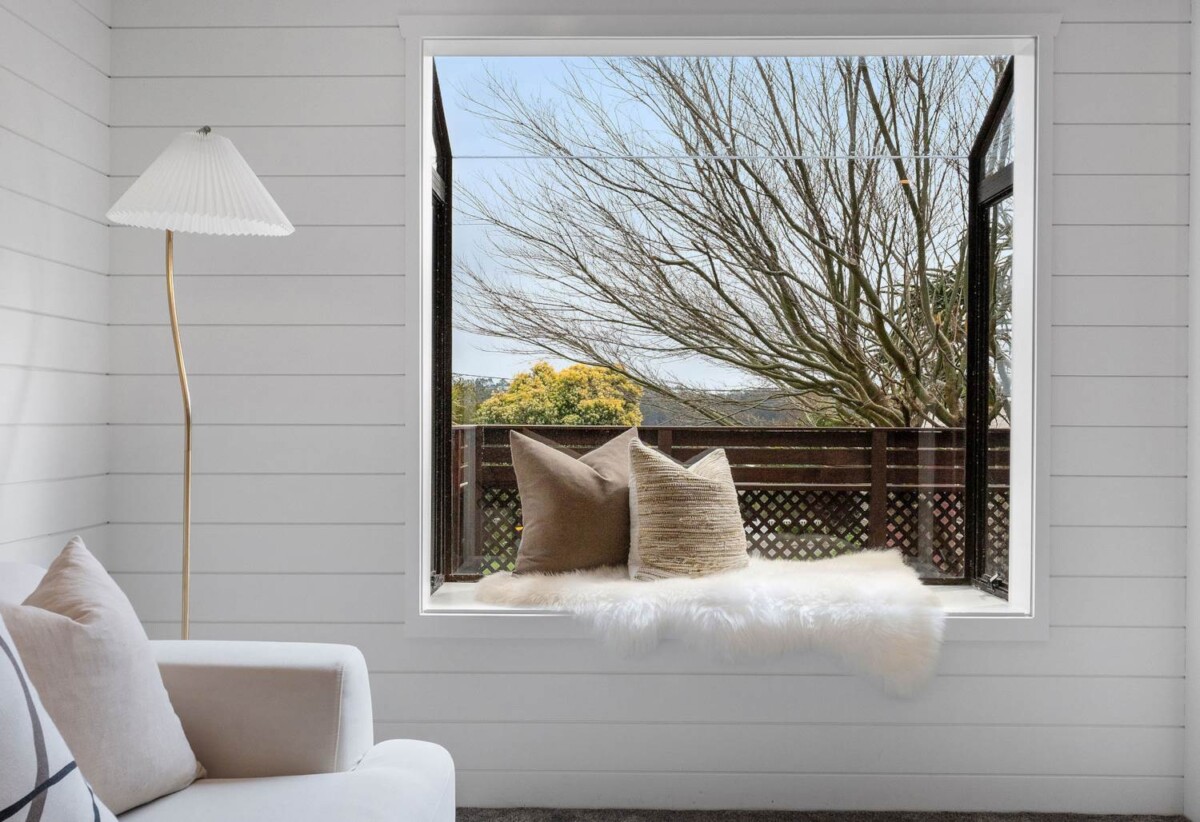 Renovated, 10 Outlook Road, Greenhithe, Auckland