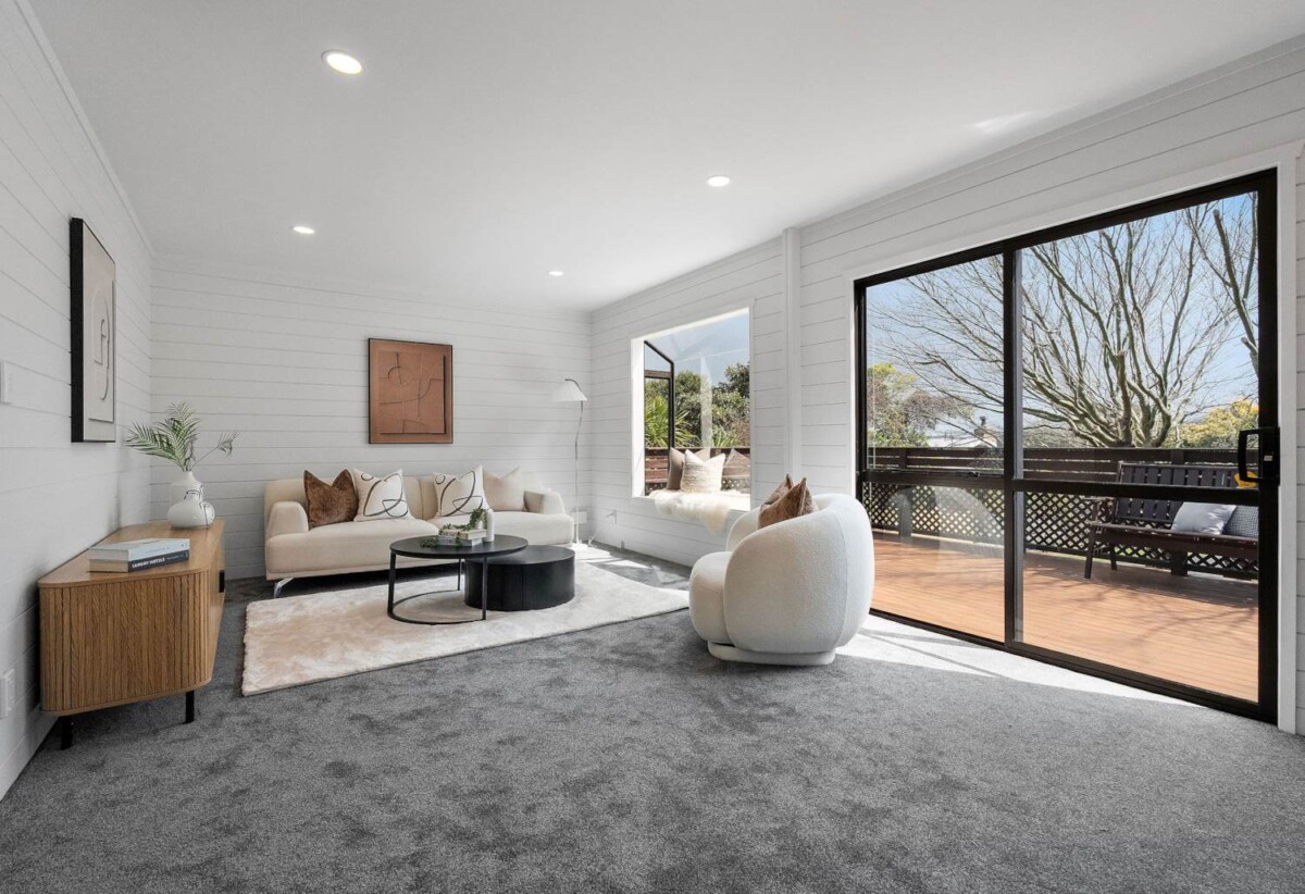 Renovated, 10 Outlook Road, Greenhithe, Auckland