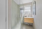 Renovated, 10 Tableau Place, Totara Vale, Auckland