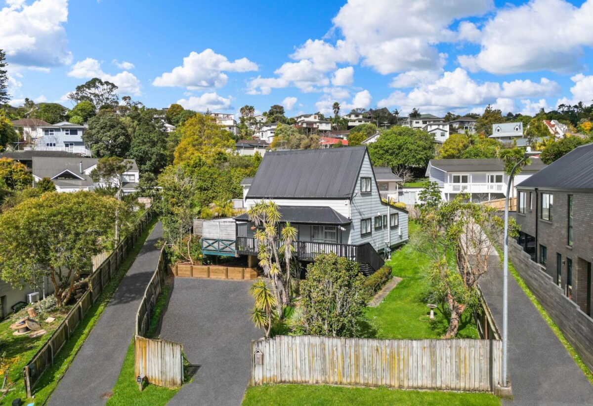 Rare Development Opportunity in Top School Zone, 97 Oaktree Avenue, Browns Bay, Auckland