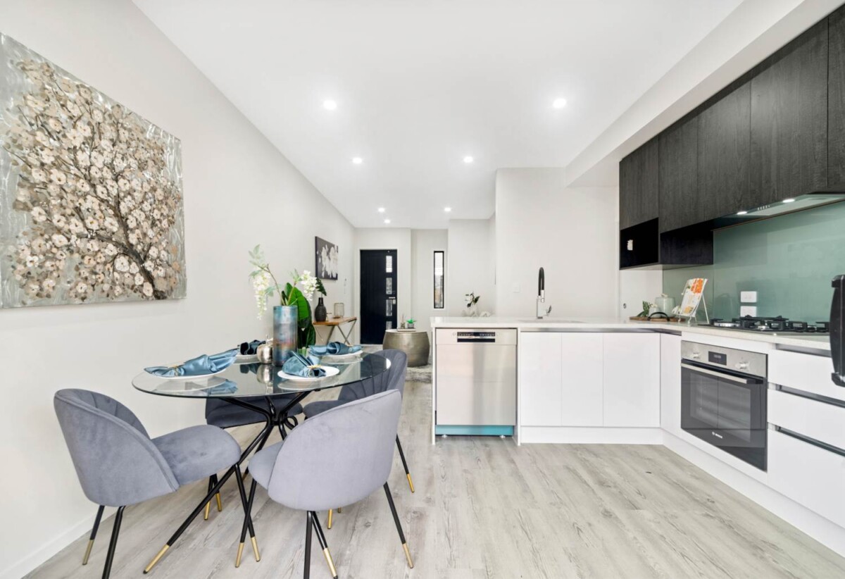 Affordable, Brand-new freehold 4 bedrooms, 11C Rountree Place, Conifer Grove, Auckland