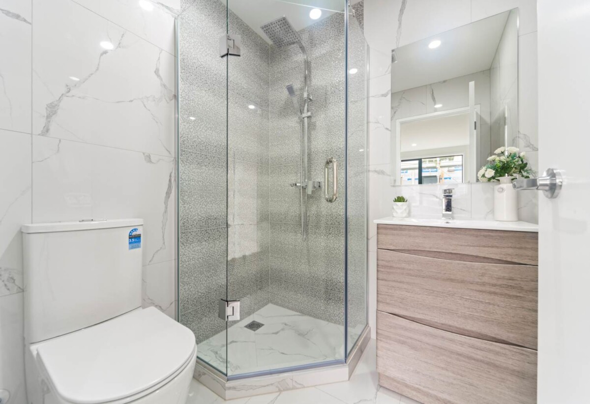 Affordable, Brand-new freehold 4 bedrooms, 11C Rountree Place, Conifer Grove, Auckland