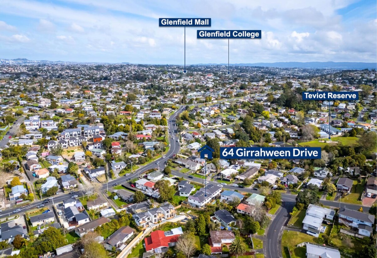 High Standard Beauty With Vendor Says Sell, 29 Cara Avenue, Kumeu, Auckland