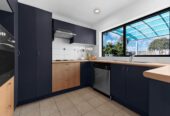 Botany Downs Secondary College zone, brick and tile 4 beds house on 471m2 section, 533 Chapel Road, East Tamaki, Auckland