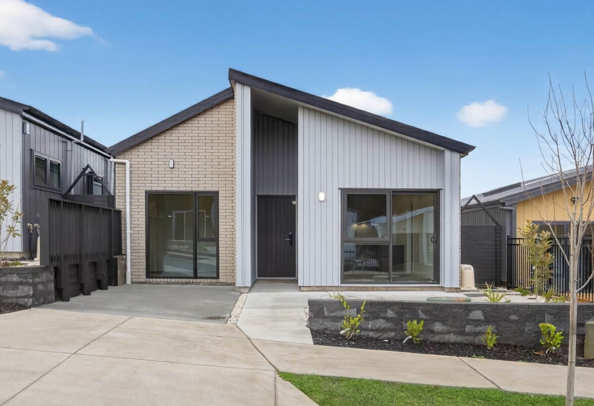 Best Value 4-Bedroom Home – Elevated with Views, 29 Aituaa Road, Pukekohe, Auckland
