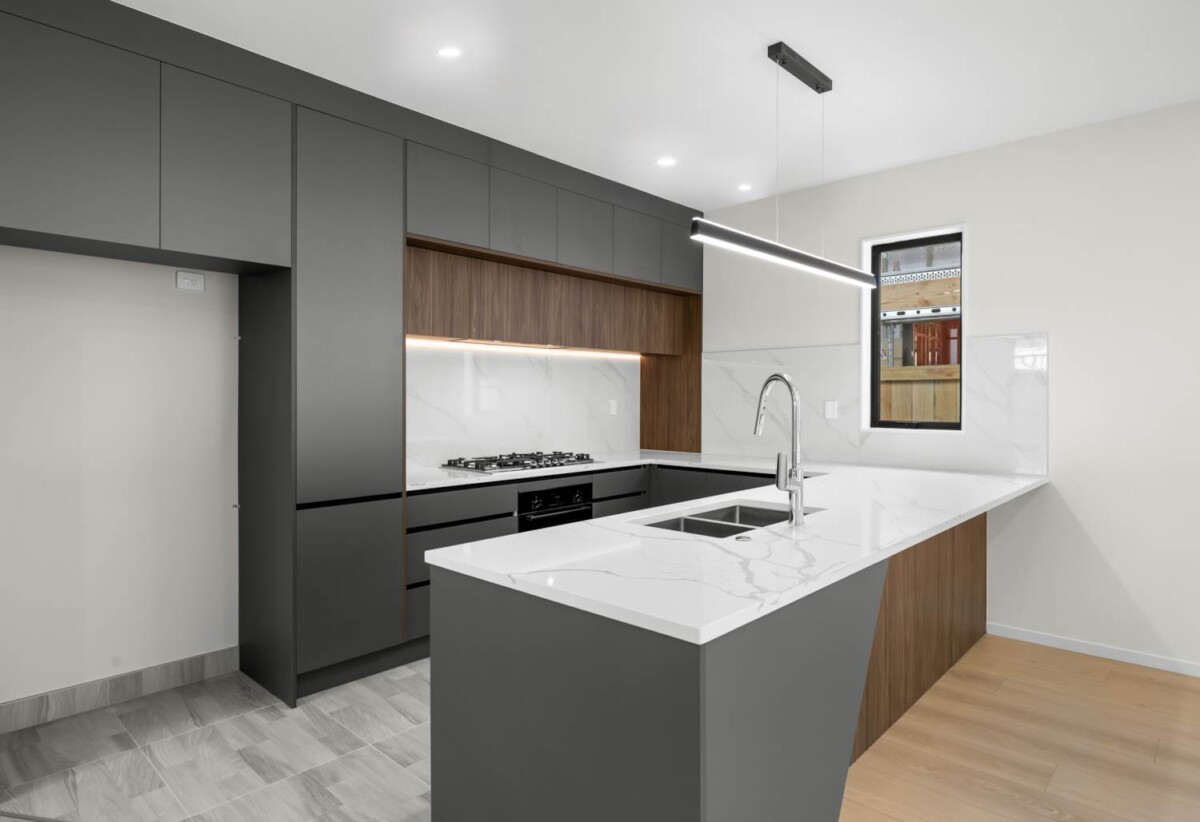 Modern Single-Level Home with Dual Kitchens, 10 Bannockburn Road, Papakura, Auckland
