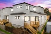 4/90 Moire Road, Massey, Auckland