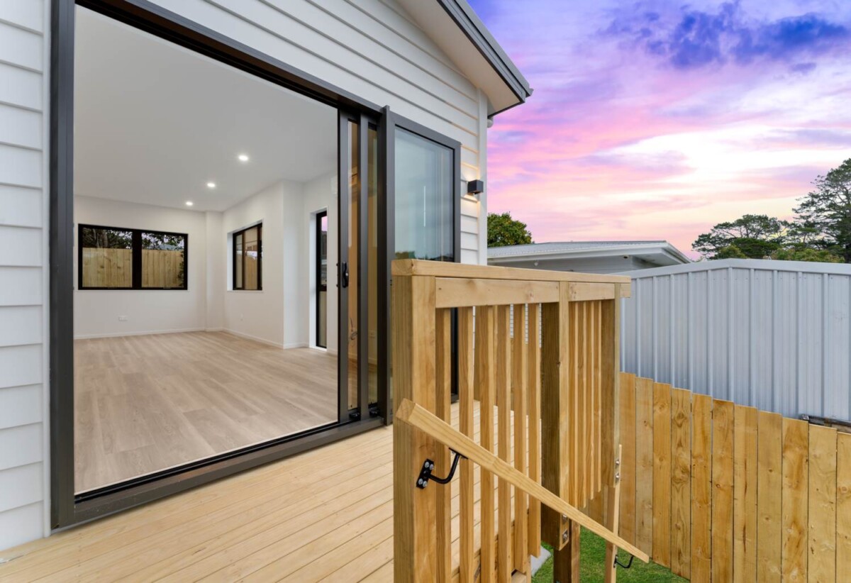 4/90 Moire Road, Massey, Auckland
