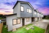 4/90 Moire Road, Massey, Auckland
