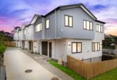 4/90 Moire Road, Massey, Auckland