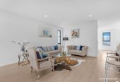 Urgent Sale, Must sell, Please ignore the CV of $1,700,000, 16 Glann Lane, Flat Bush, Auckland