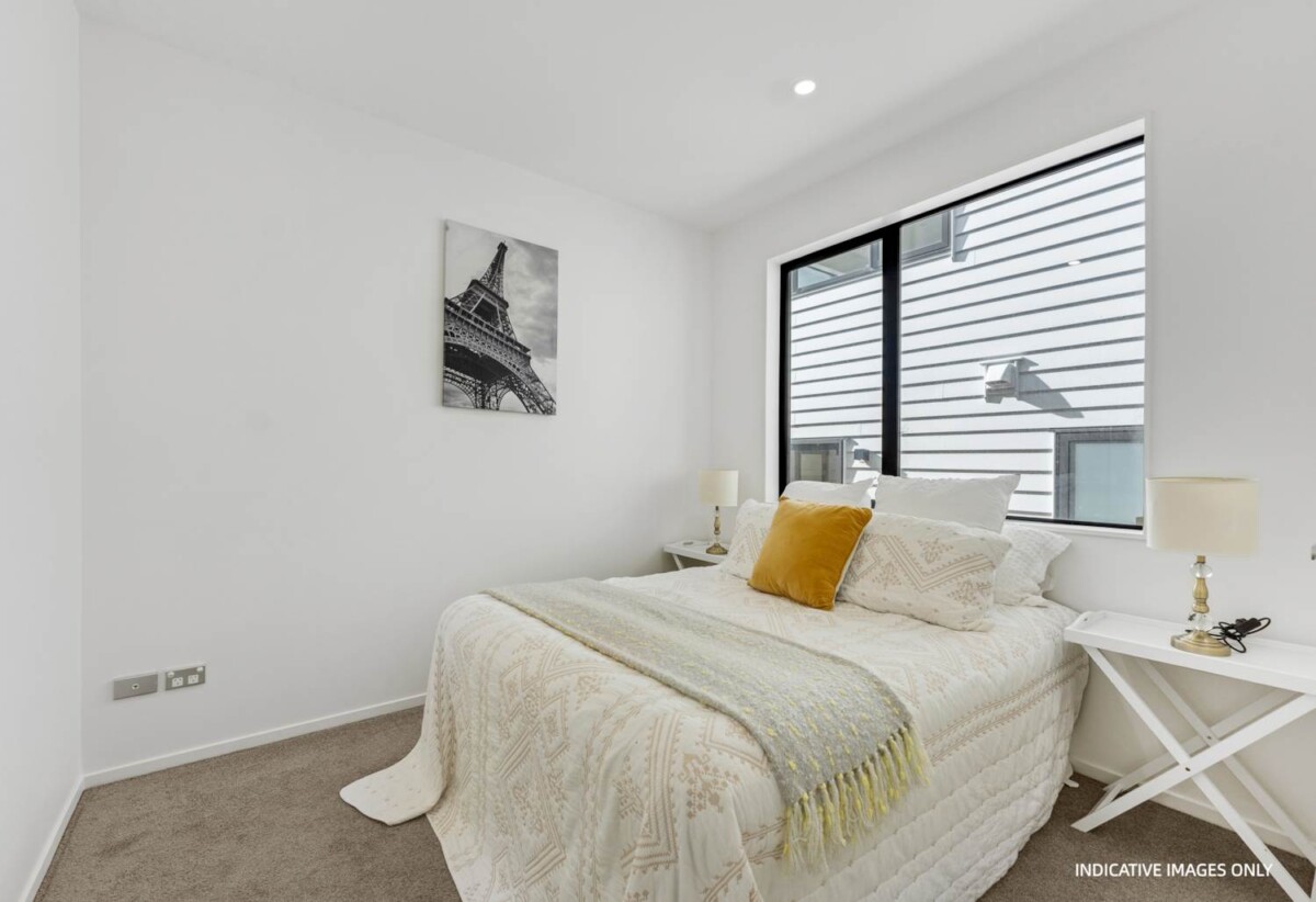 Urgent Sale, Must sell, Please ignore the CV of $1,700,000, 16 Glann Lane, Flat Bush, Auckland