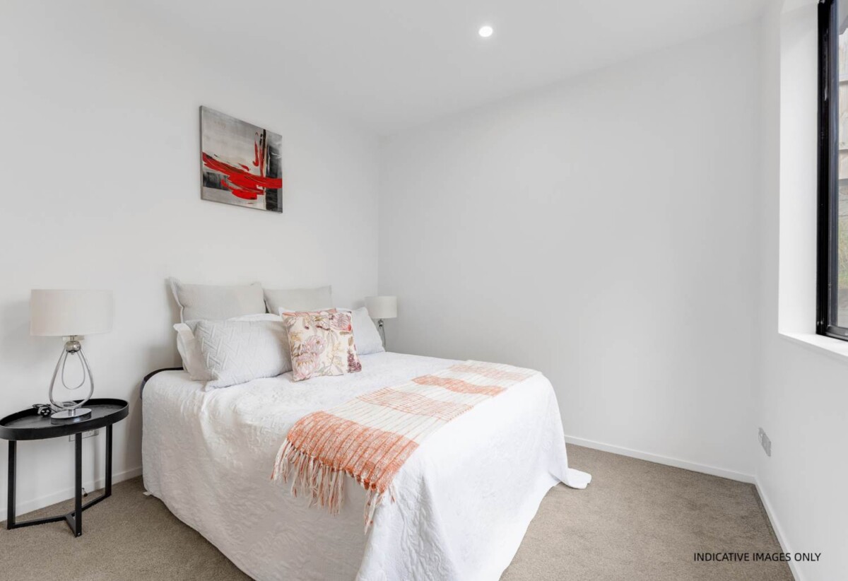 Urgent Sale, Must sell, Please ignore the CV of $1,700,000, 16 Glann Lane, Flat Bush, Auckland