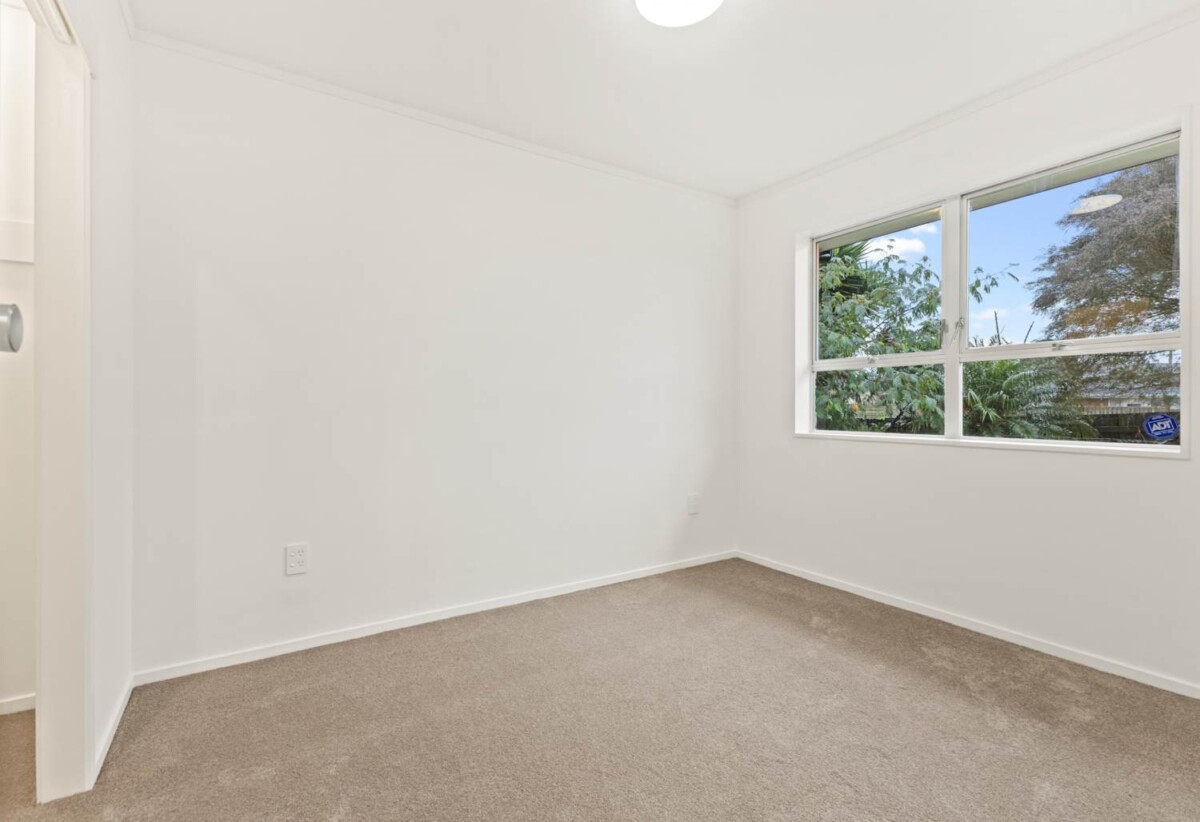 RENOVATED, just minutes from Sylvia Park shopping centre, transport links, 1/25 Alcock Street, Mt Wellington, Auckland