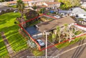 RENOVATED, just minutes from Sylvia Park shopping centre, transport links, 1/25 Alcock Street, Mt Wellington, Auckland