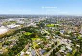Move-in ready, Brand New 2 beds 1 bath home with backyard, Just steps from the train station and bus stops, Close to malls, schools and amenties, 5/11 Seymour Road, Sunnyvale, Auckland