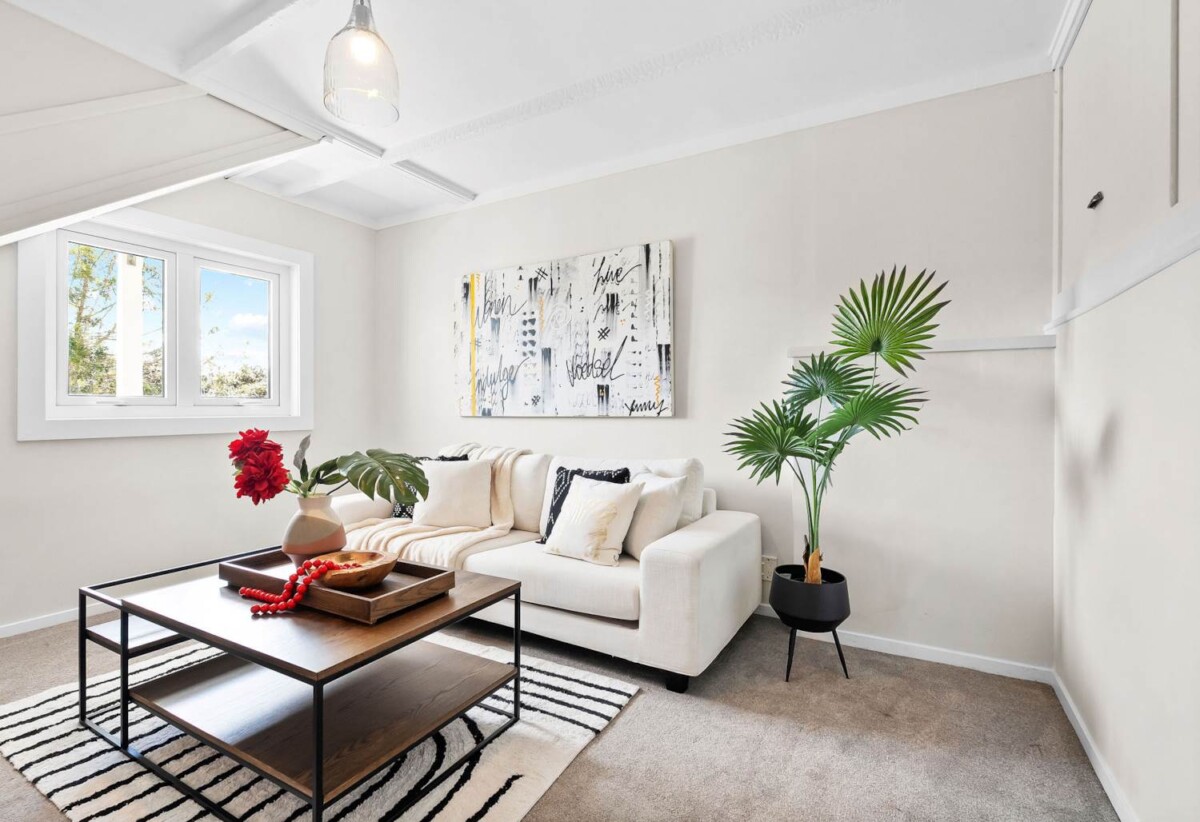 Home Plus Basement Flat & 885sqm Land, 12 Glencoe Road, Browns Bay, Auckland