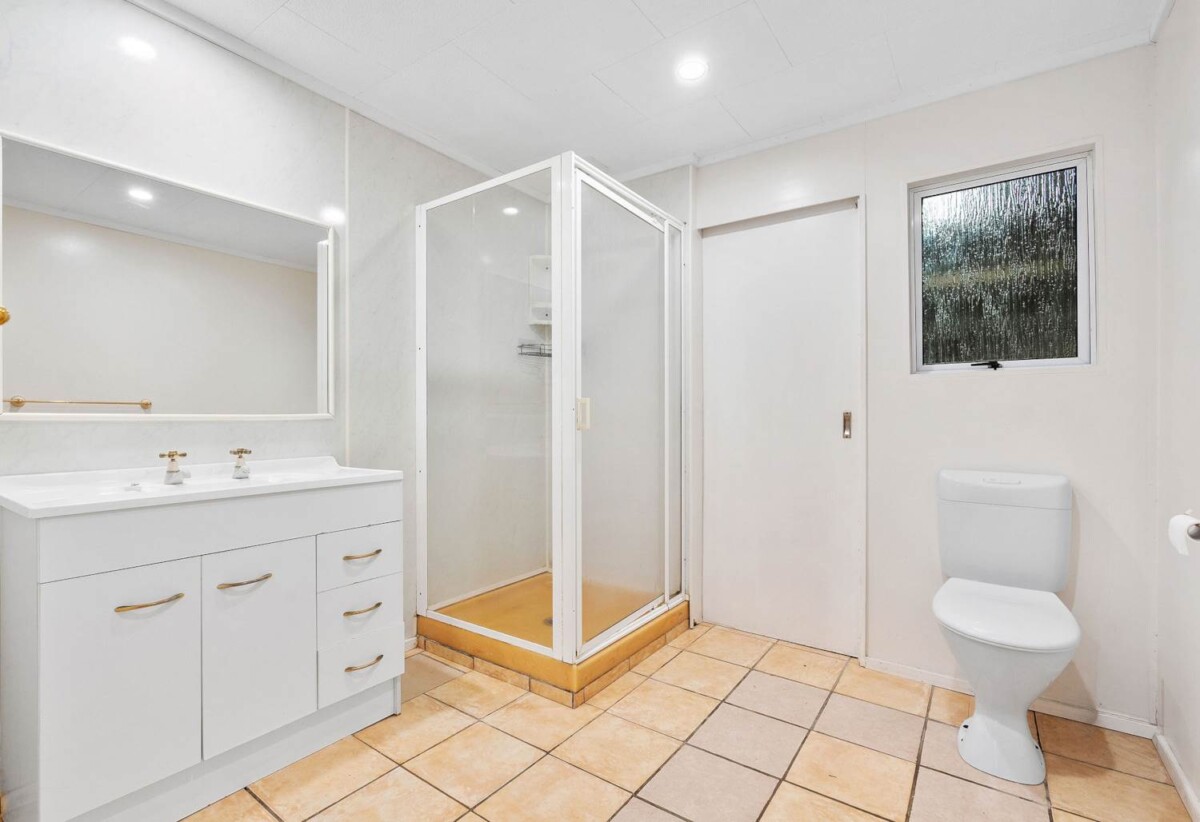Discover Your Family Oasis on 885sqm of Land, 13 Reynolds Place, Torbay, Auckland