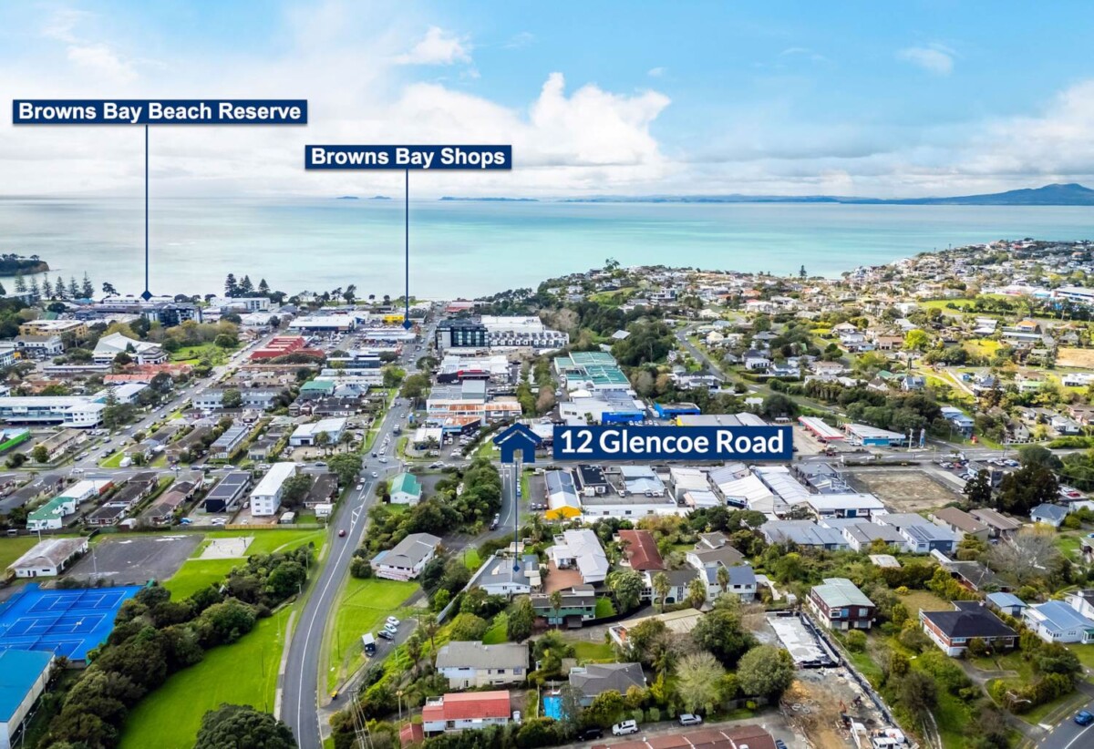 Home Plus Basement Flat & 885sqm Land, 12 Glencoe Road, Browns Bay, Auckland