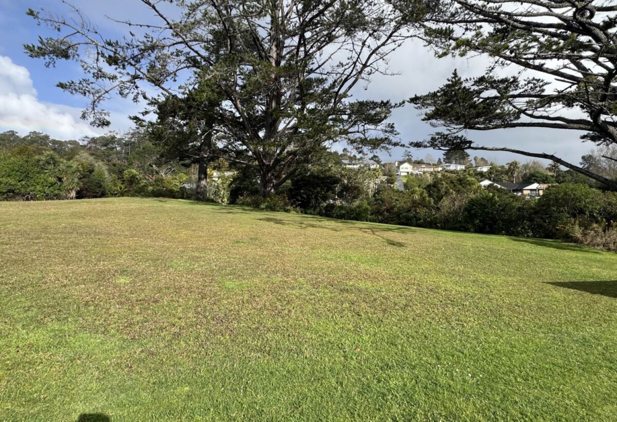 4,595 sqm section, 36 Shelter Drive, Greenhithe, Auckland