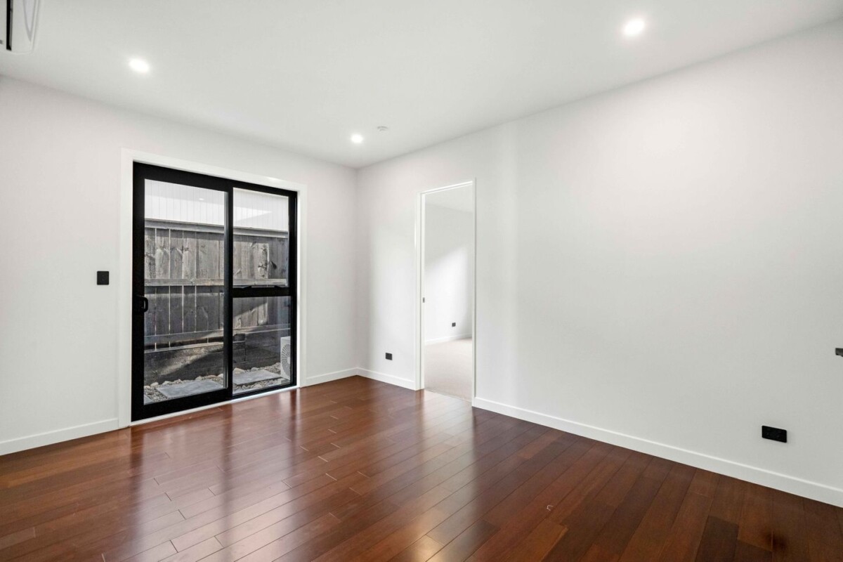 High Standard Beauty With Vendor Says Sell, 29 Cara Avenue, Kumeu, Auckland