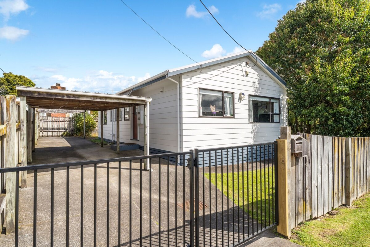 Funds Needed For New Home, 2/70 Pomaria Road, Henderson, Auckland