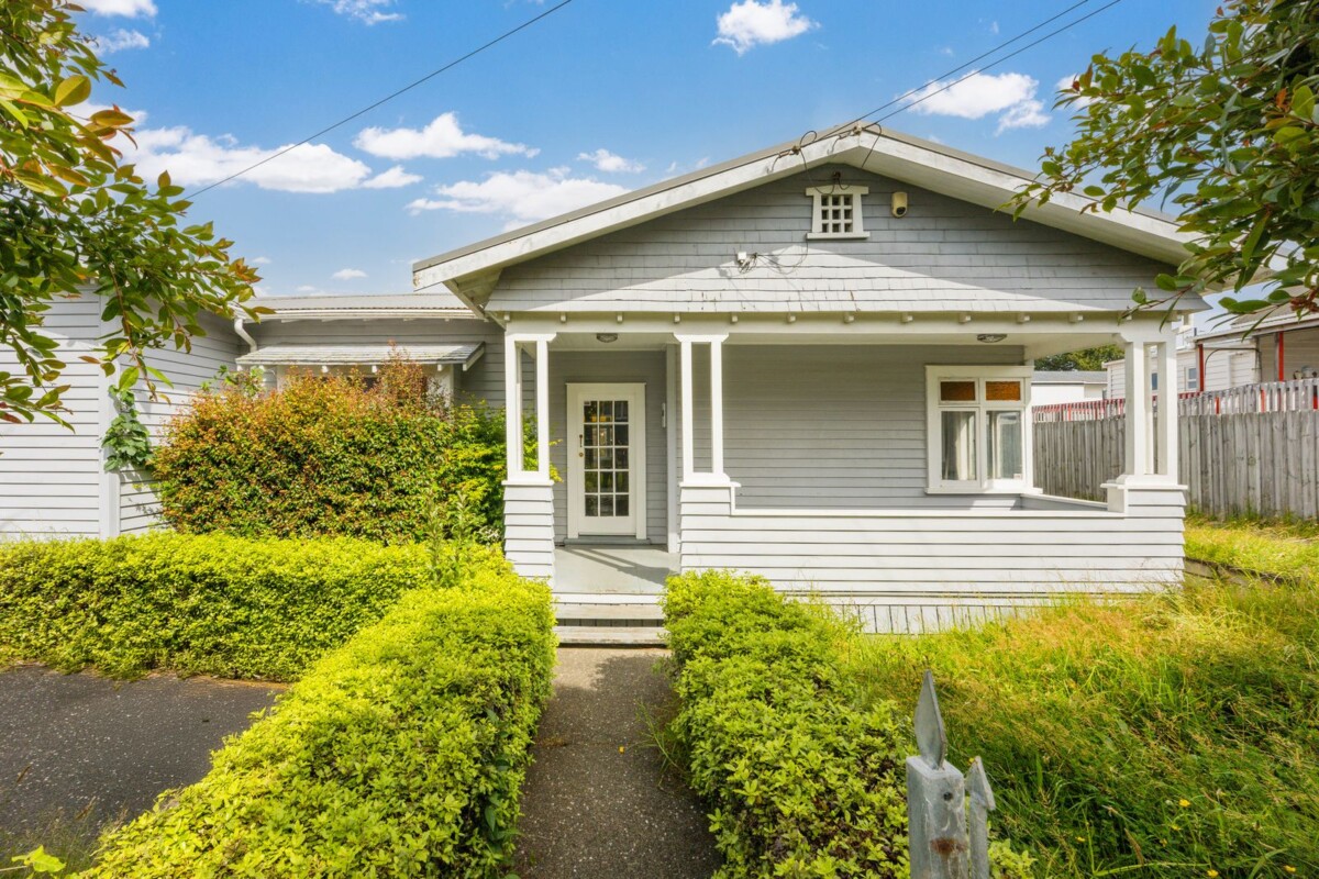 Enquiries Over $2,000,000, 3 Prospero Terrace, Mount Albert, Auckland